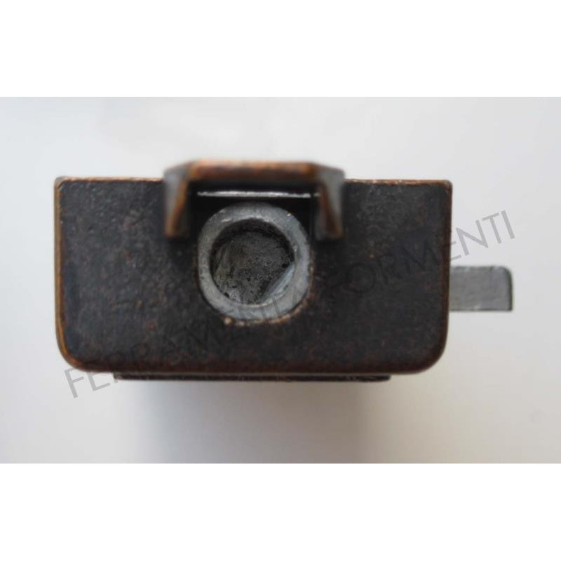 Serratura a cariglione per mobile con chiave, colore bronzo, aste non incluse - 37