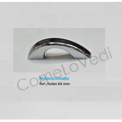 Maniglia per mobile in nylon, cromo lucido, interasse fori 64mm